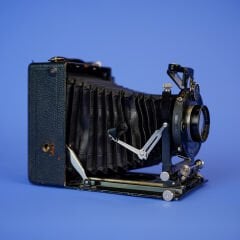 VOİGTLANDER COMPUR KÖRÜKLÜ KUTU FOTOĞRAF MAKİNESİ 